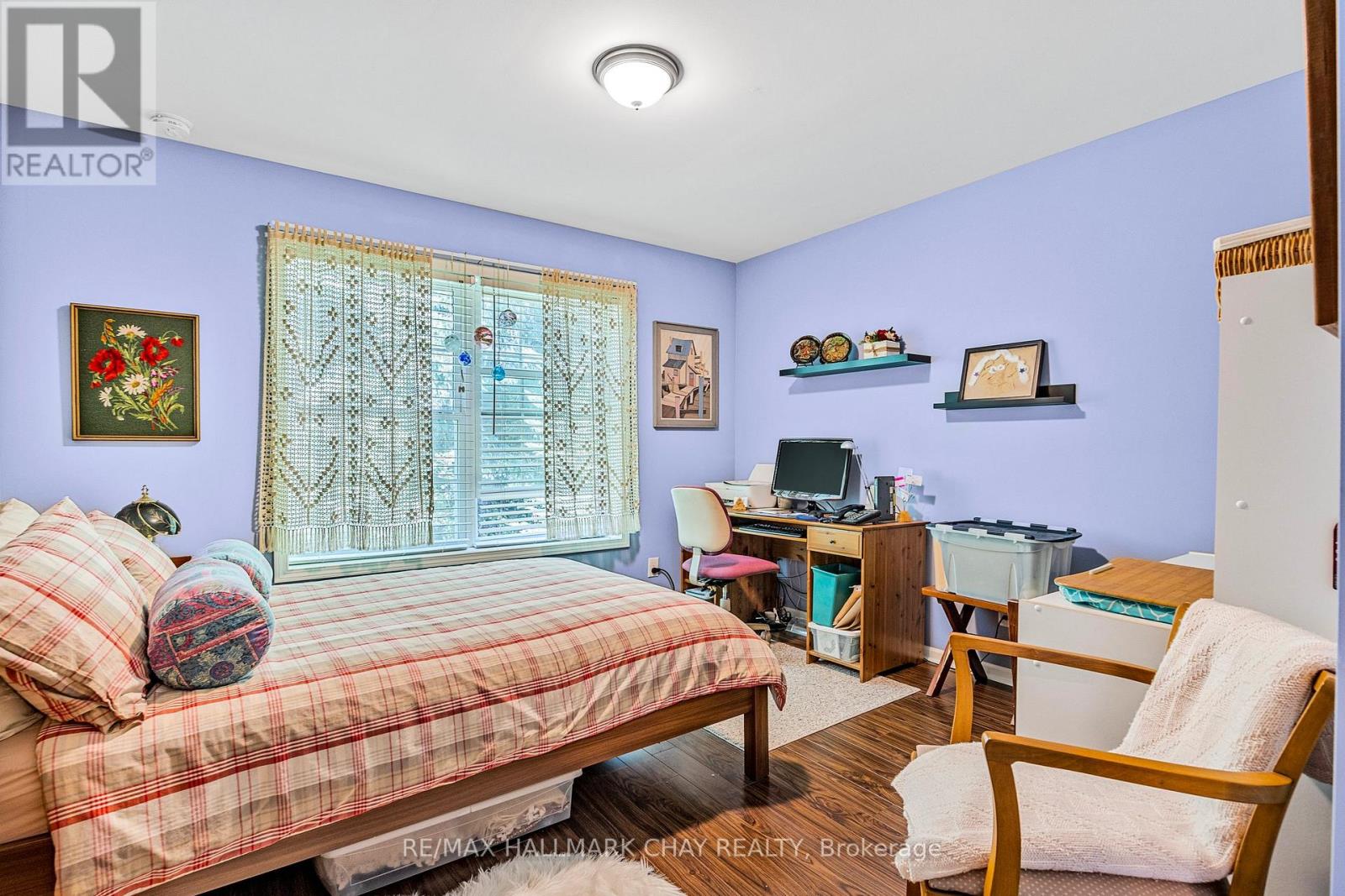 1398 Old Second Road N Property Photo 35
