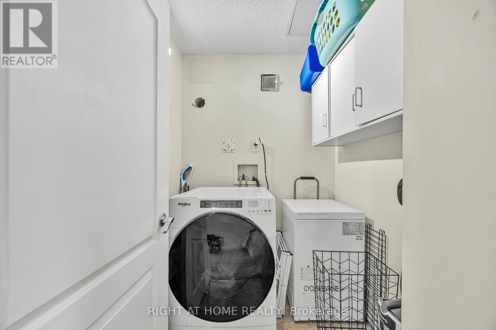 53 - 74 Ross Street Property Photo 11