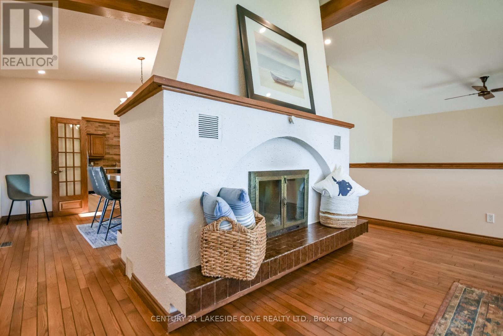 16 Thicketwood Place Property Photo 14