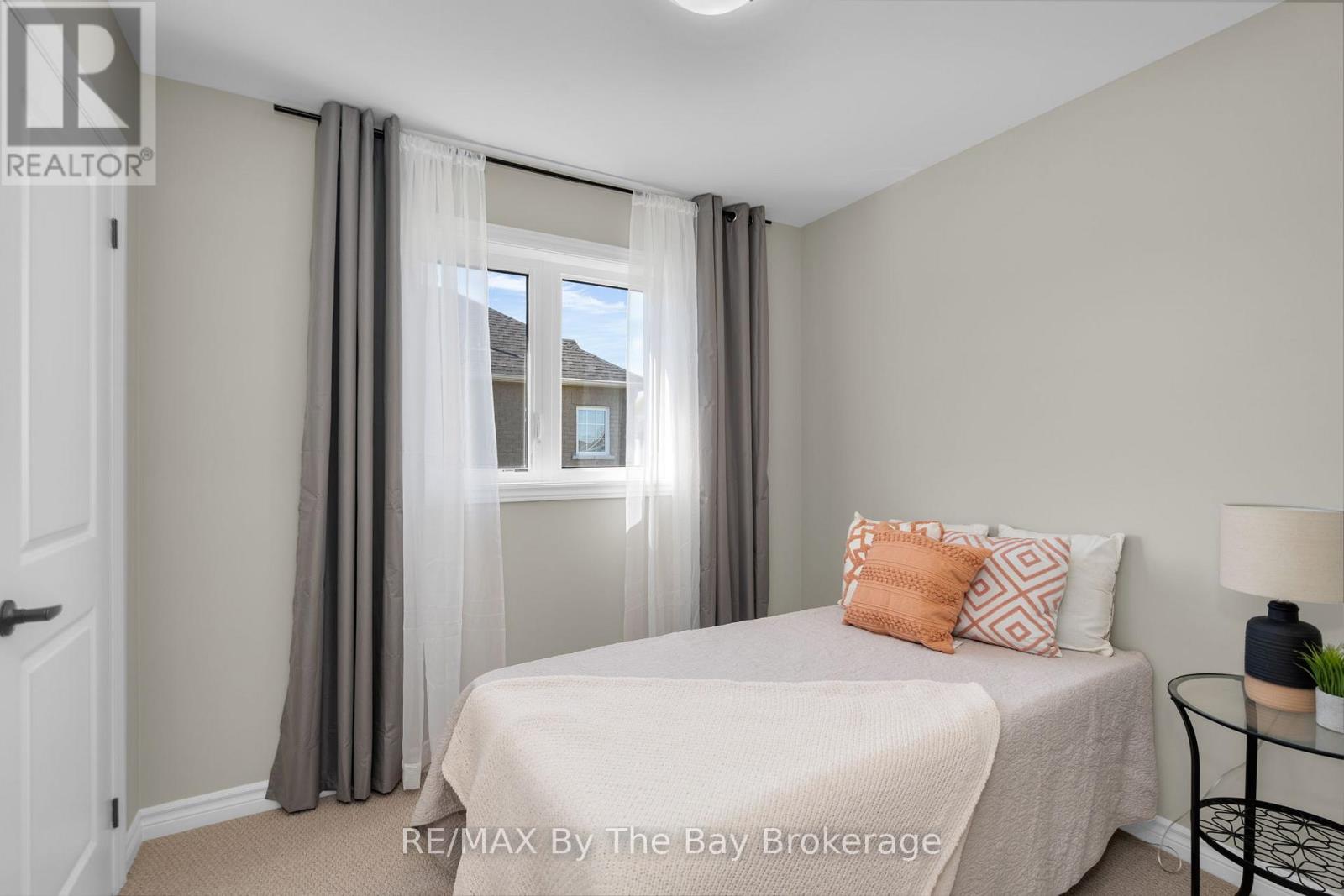 214 Cubitt Street Property Photo 27