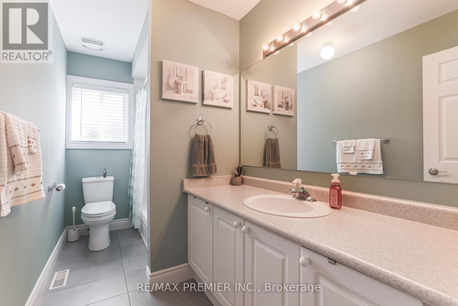 20 Cranberry Heights Property Photo 12