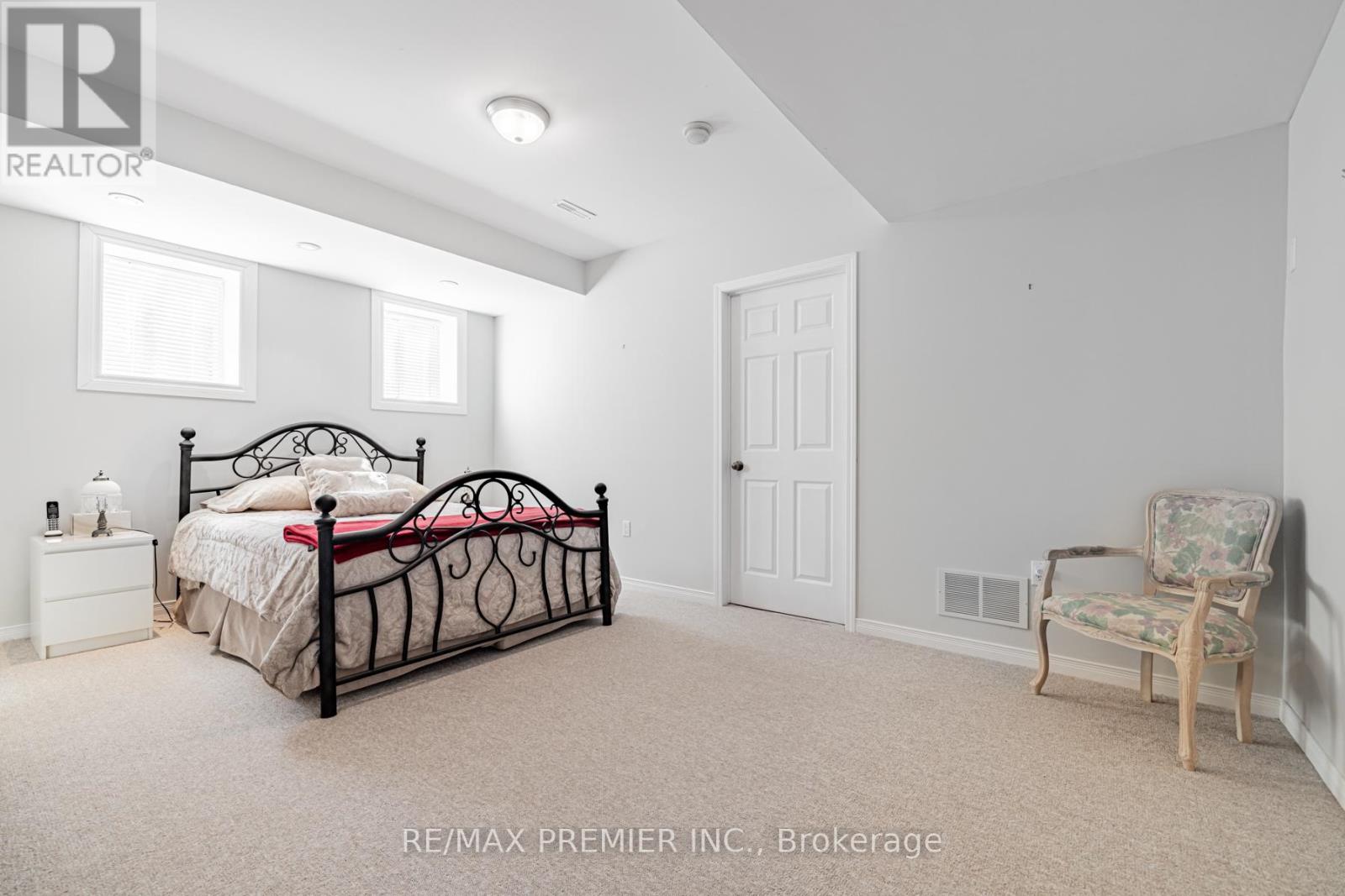 20 Cranberry Heights Property Photo 21