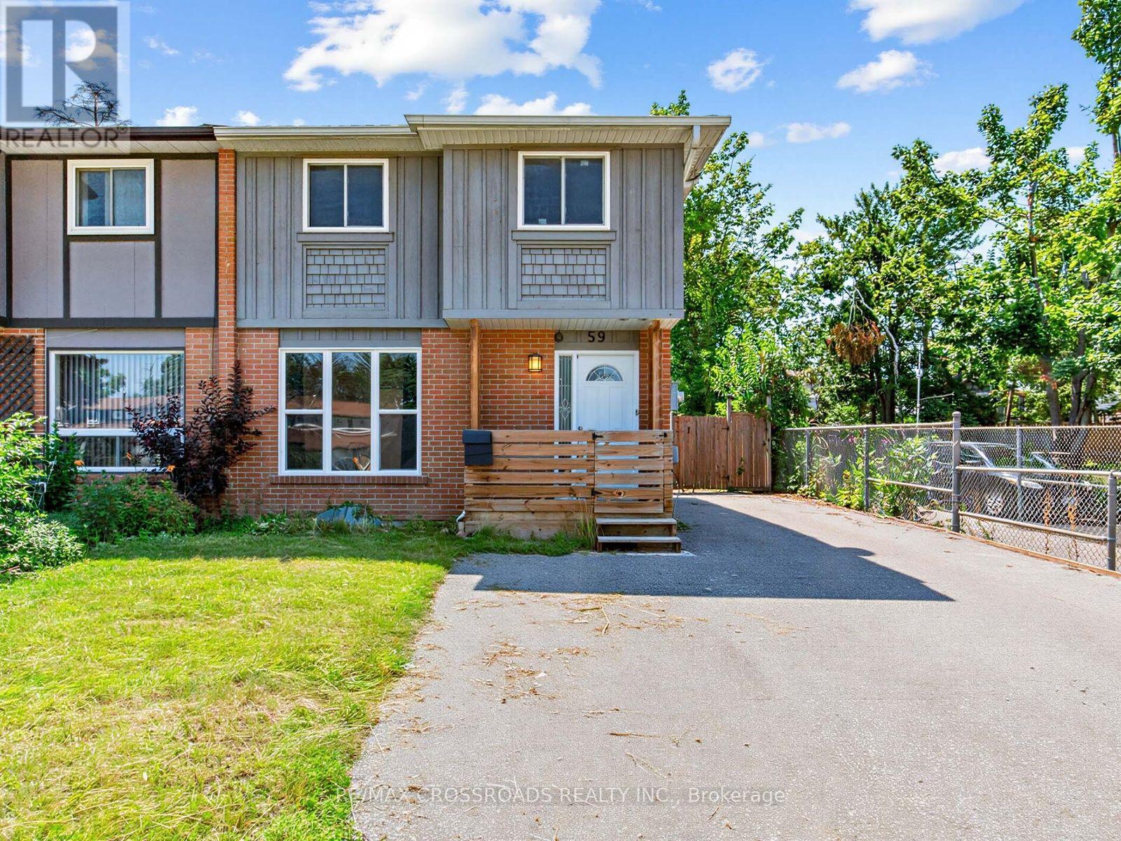 59 Chaucer Crescent Property Photo 1
