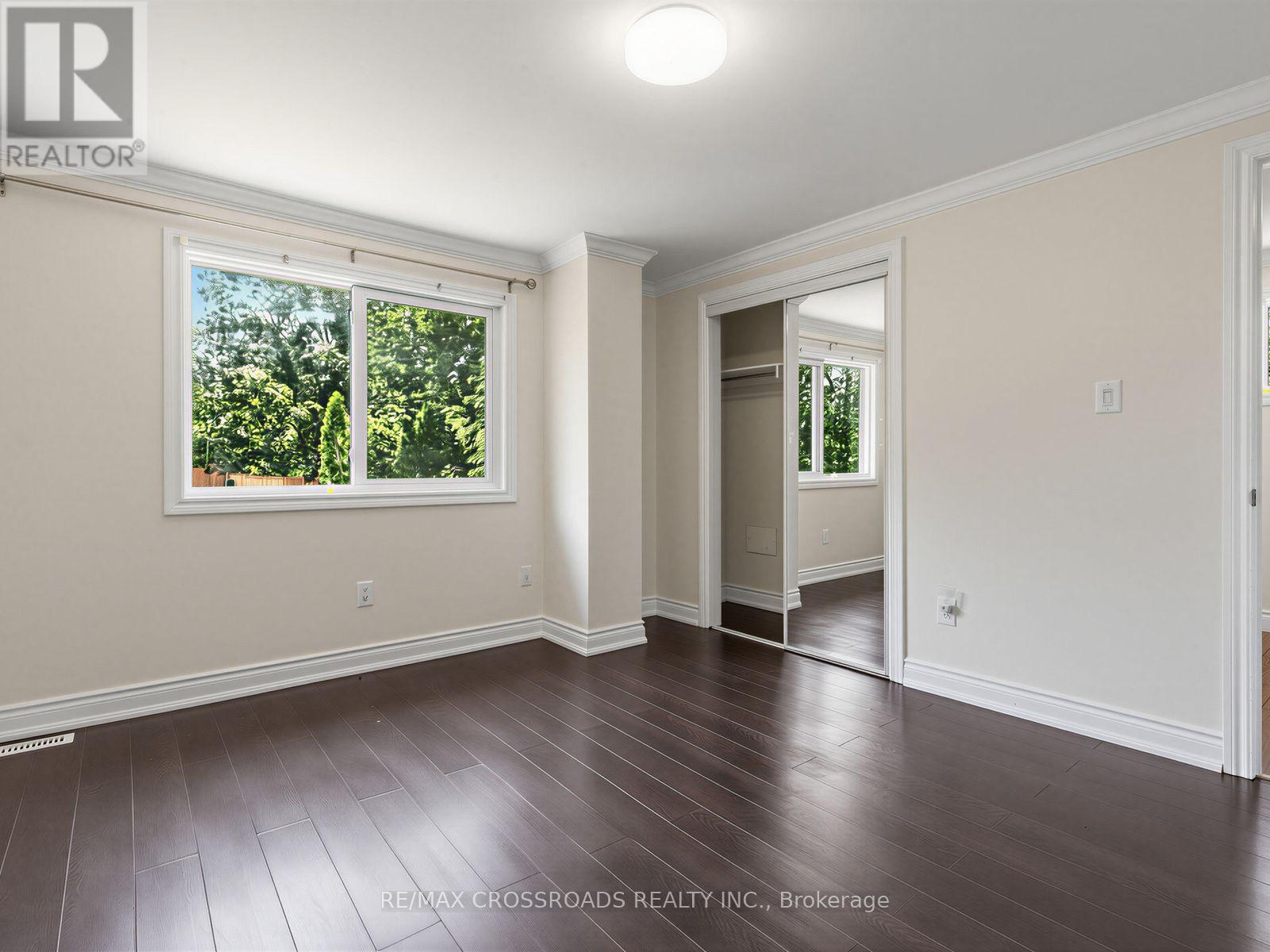 59 Chaucer Crescent Property Photo 17