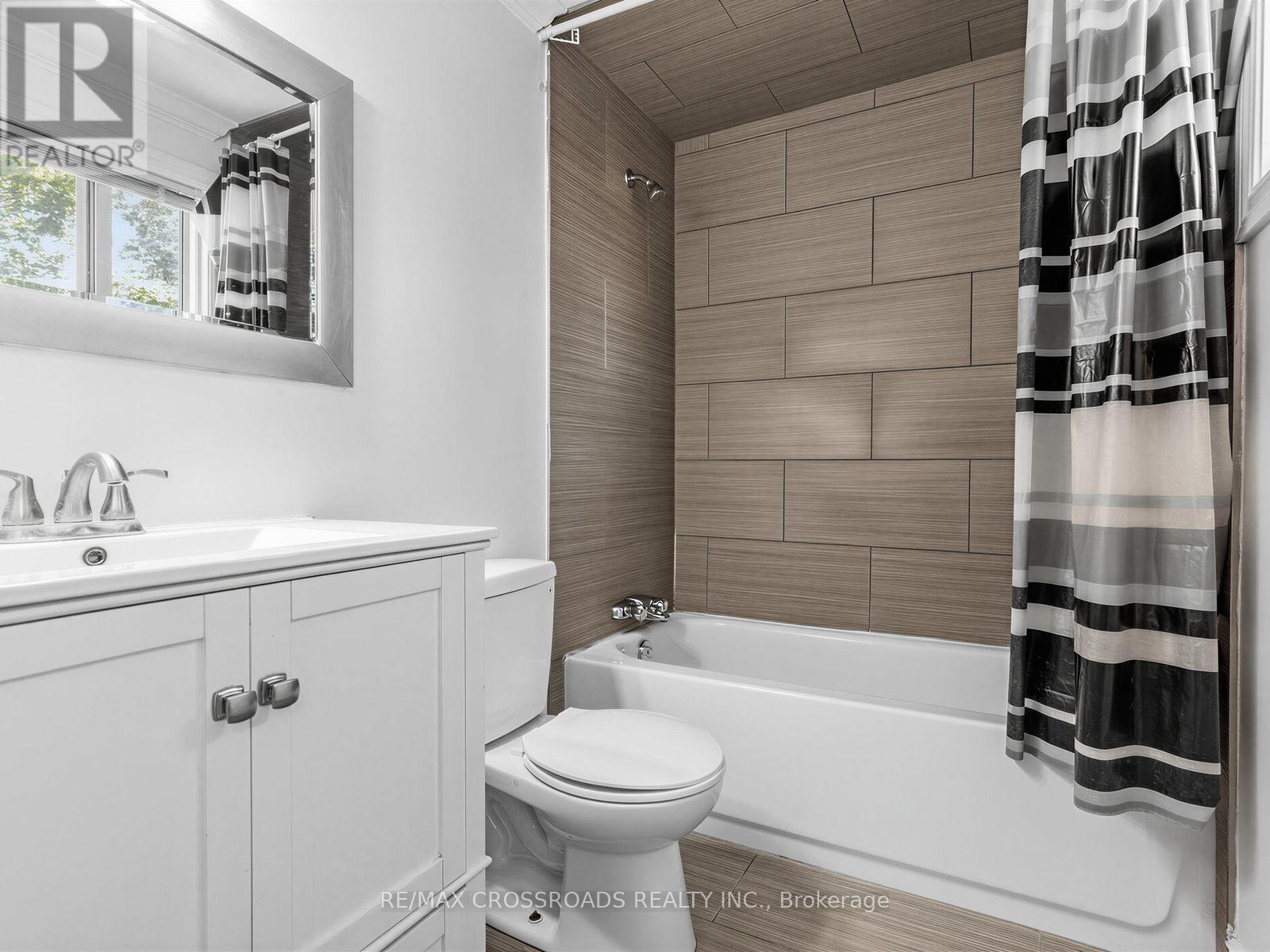 59 Chaucer Crescent Property Photo 22