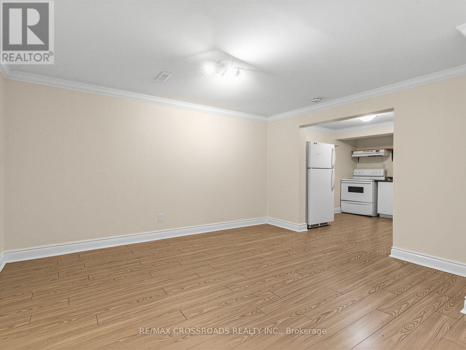 59 Chaucer Crescent Property Photo 25
