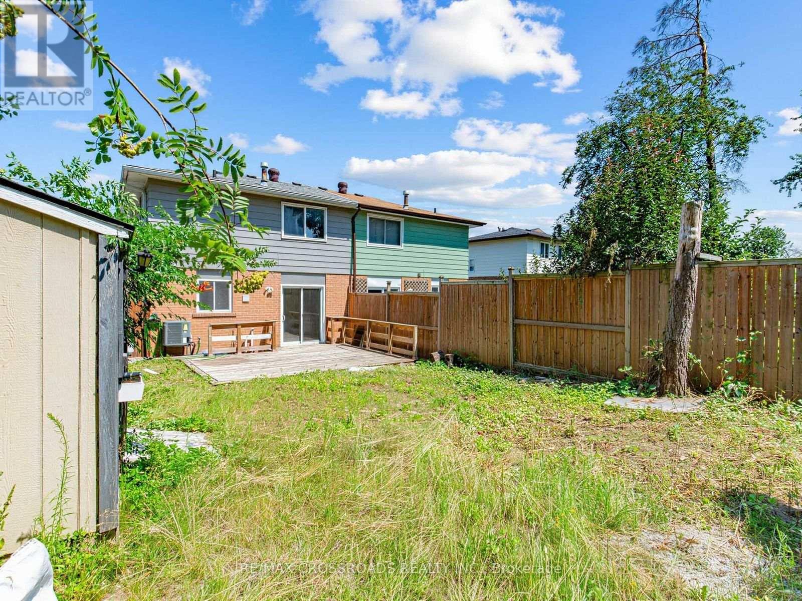 59 Chaucer Crescent Property Photo 32