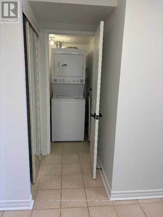 905 - 75 Ellen Street Property Photo 8