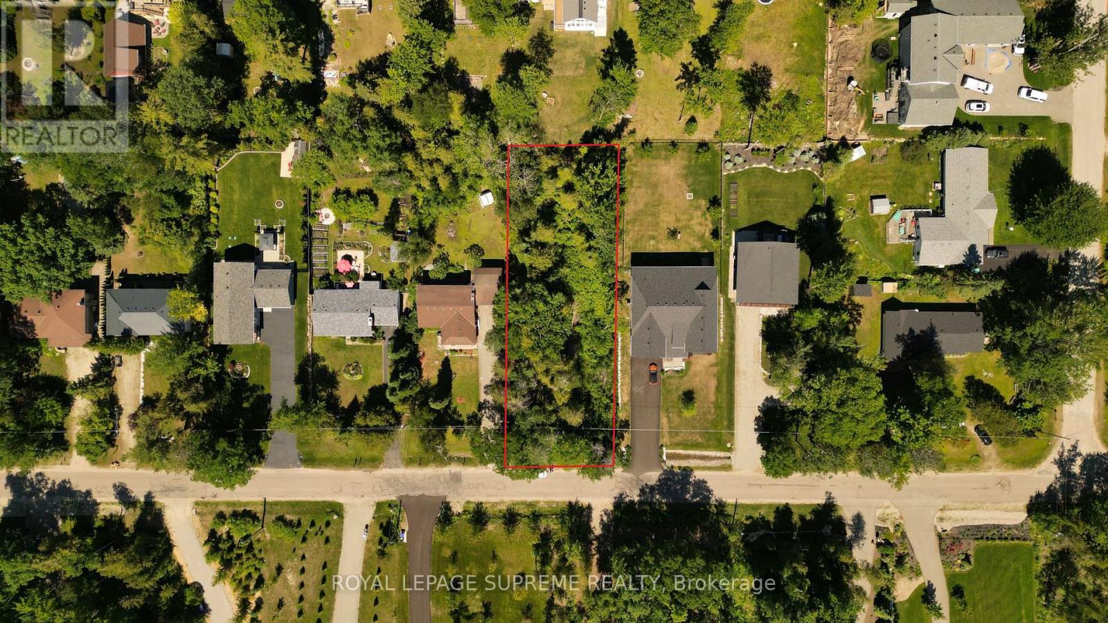 Lot 39 Tiny Beaches Road S Property Photo 3