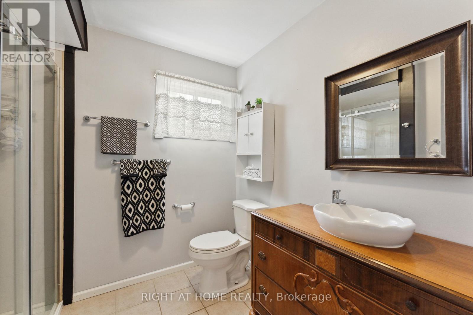 5171 Severn Pines Crescent Property Photo 14