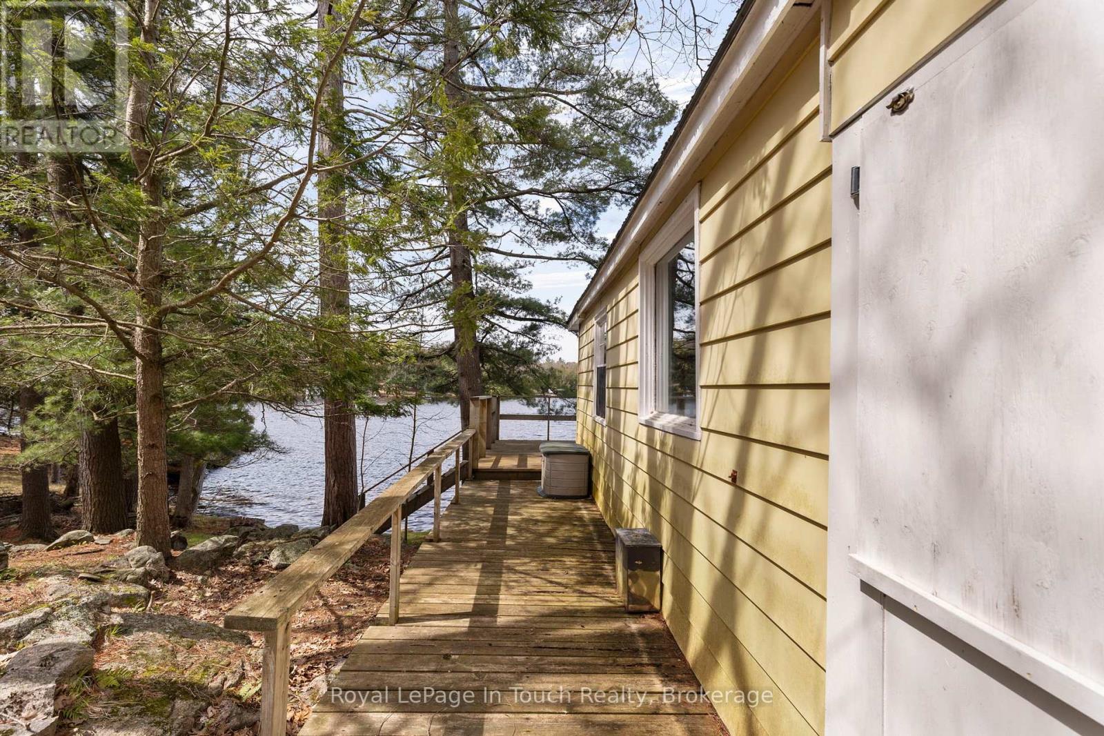 2910 Maclean Lake North Shore Road Property Photo 17