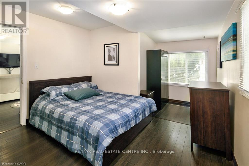 42 5th Lane Property Photo 13