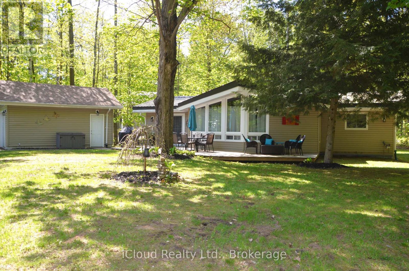20 Roberval Circle Property Photo 38