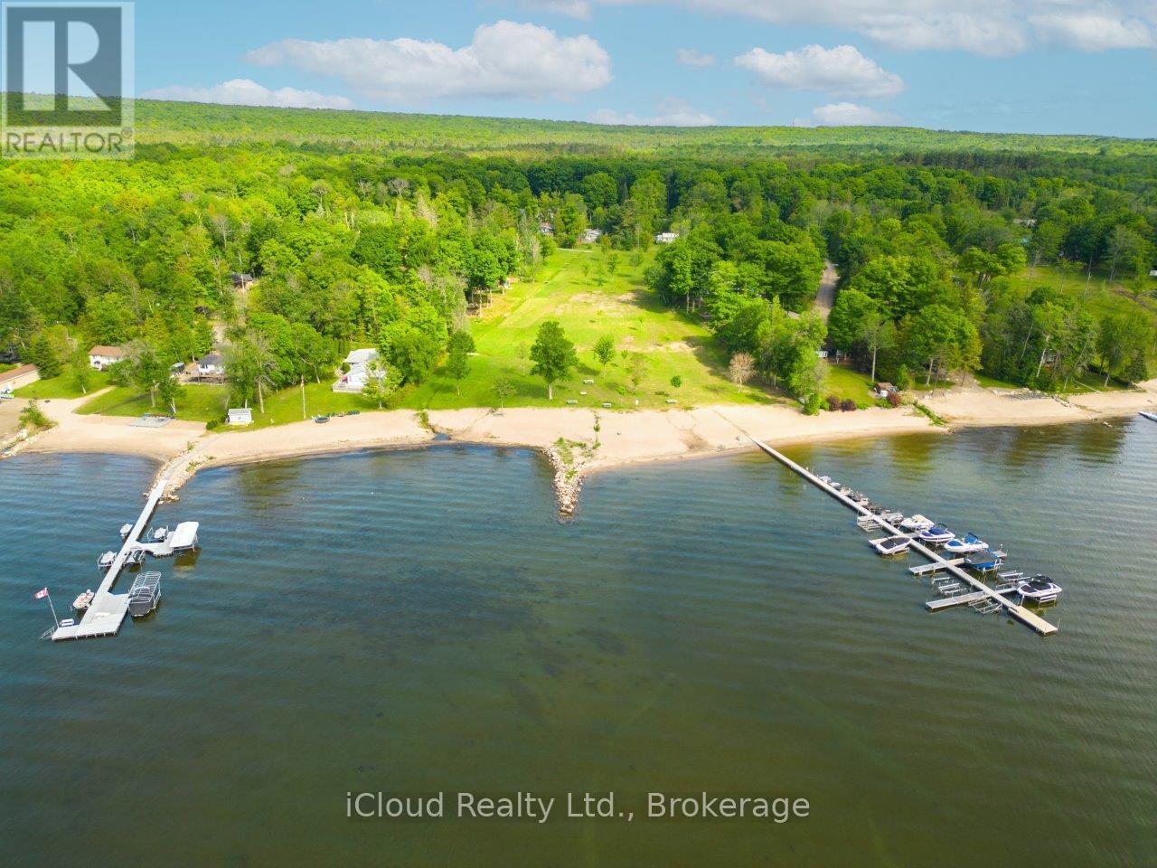 20 Roberval Circle Property Photo 45