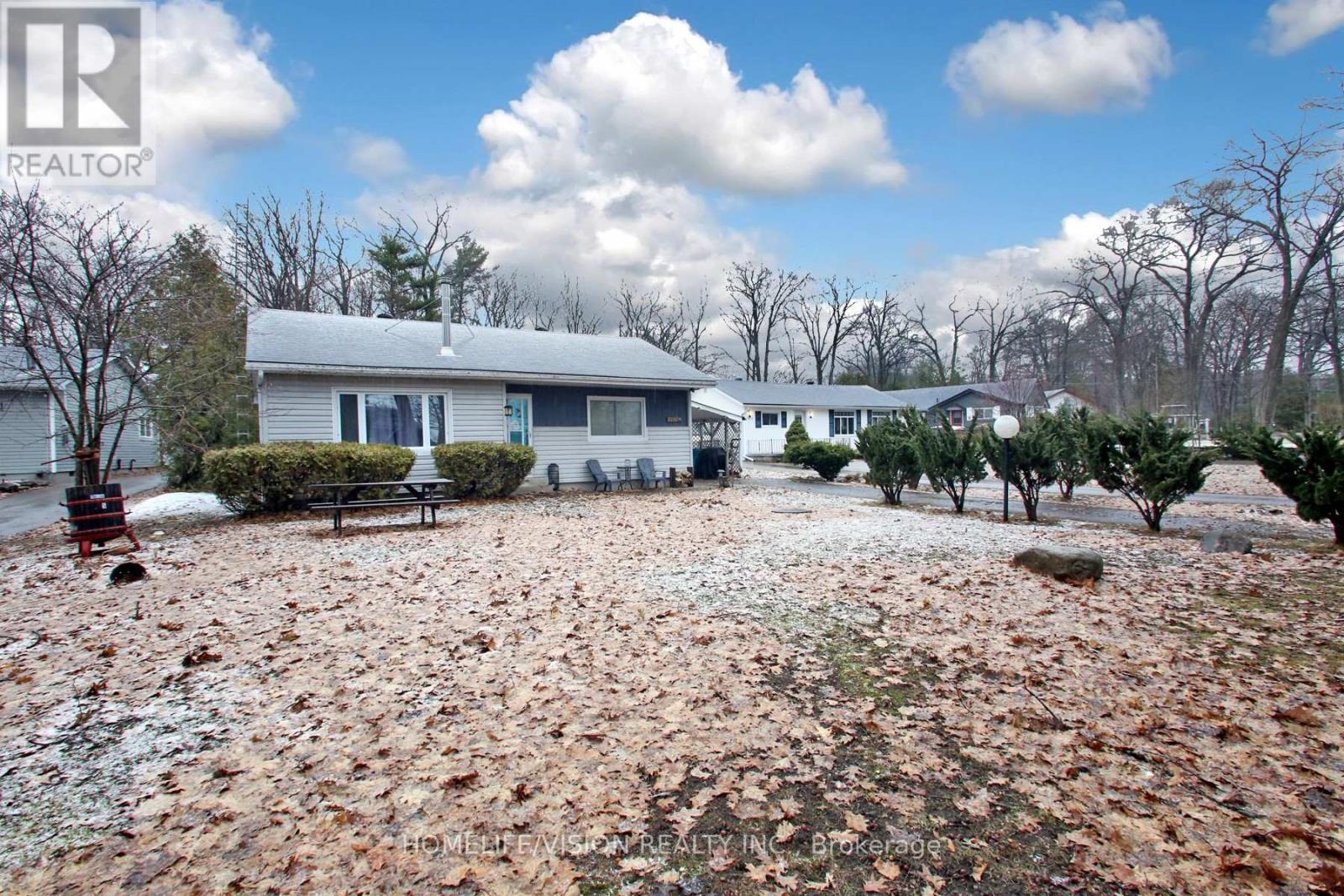 1807 TINY BEACHES ROAD S Property Photo 1