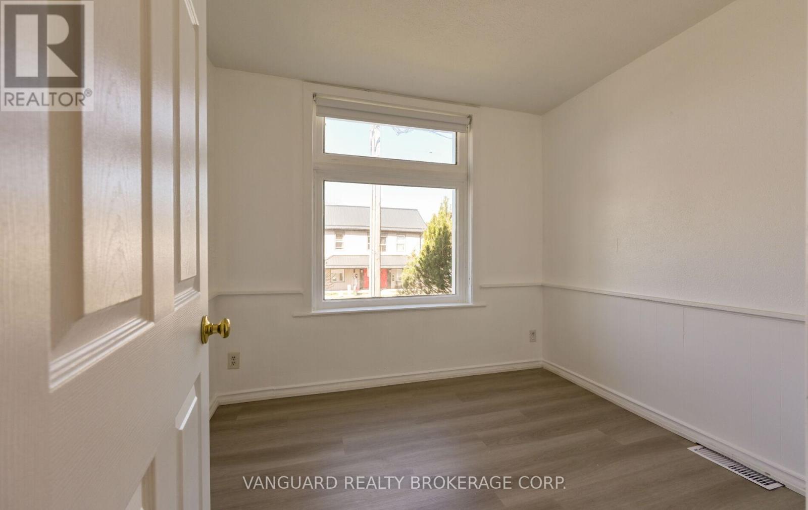 1 - 103 Mulcaster Street Property Photo 23