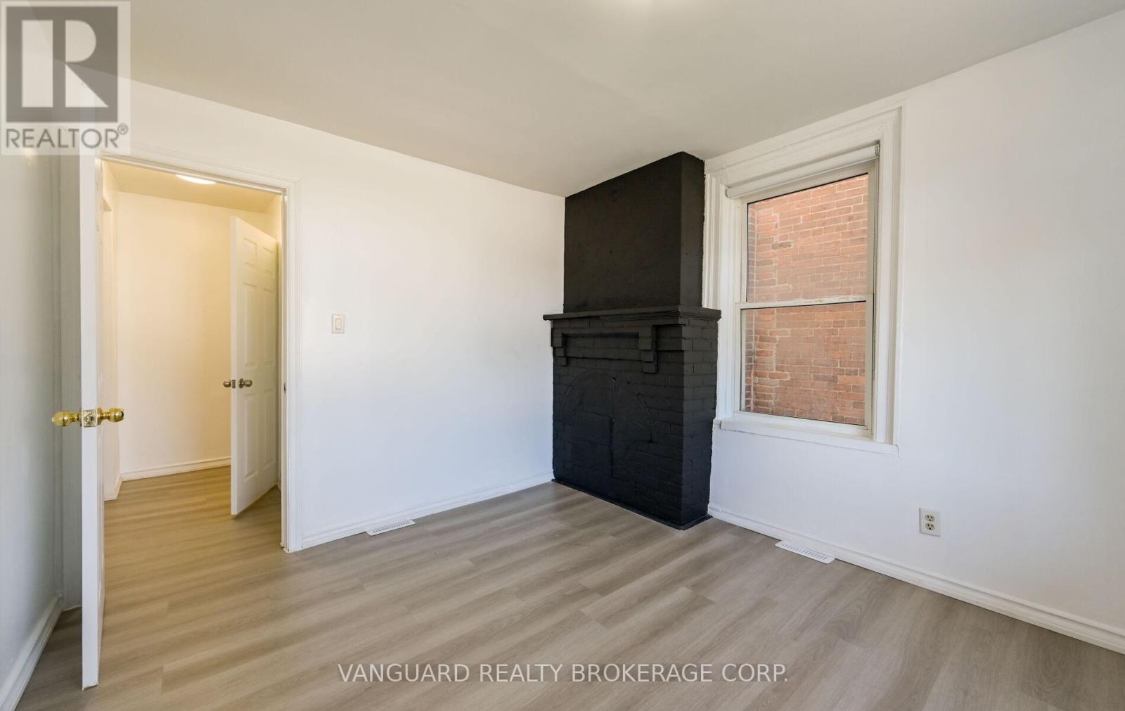 1 - 103 Mulcaster Street Property Photo 29