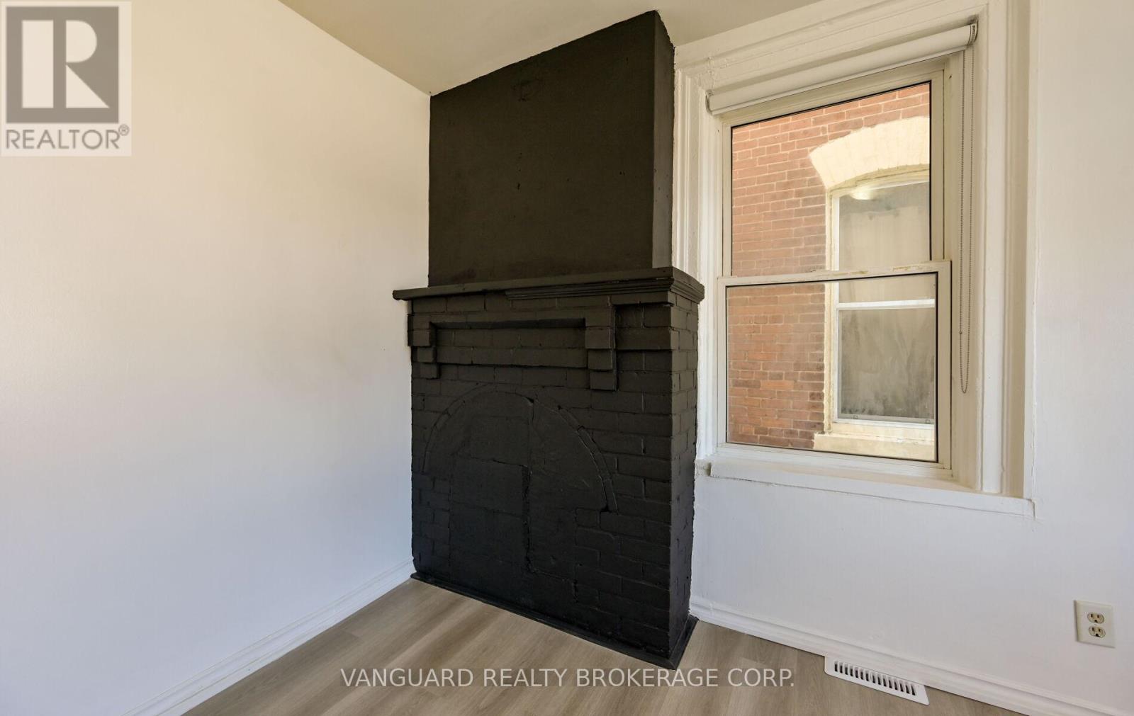 1 - 103 Mulcaster Street Property Photo 30