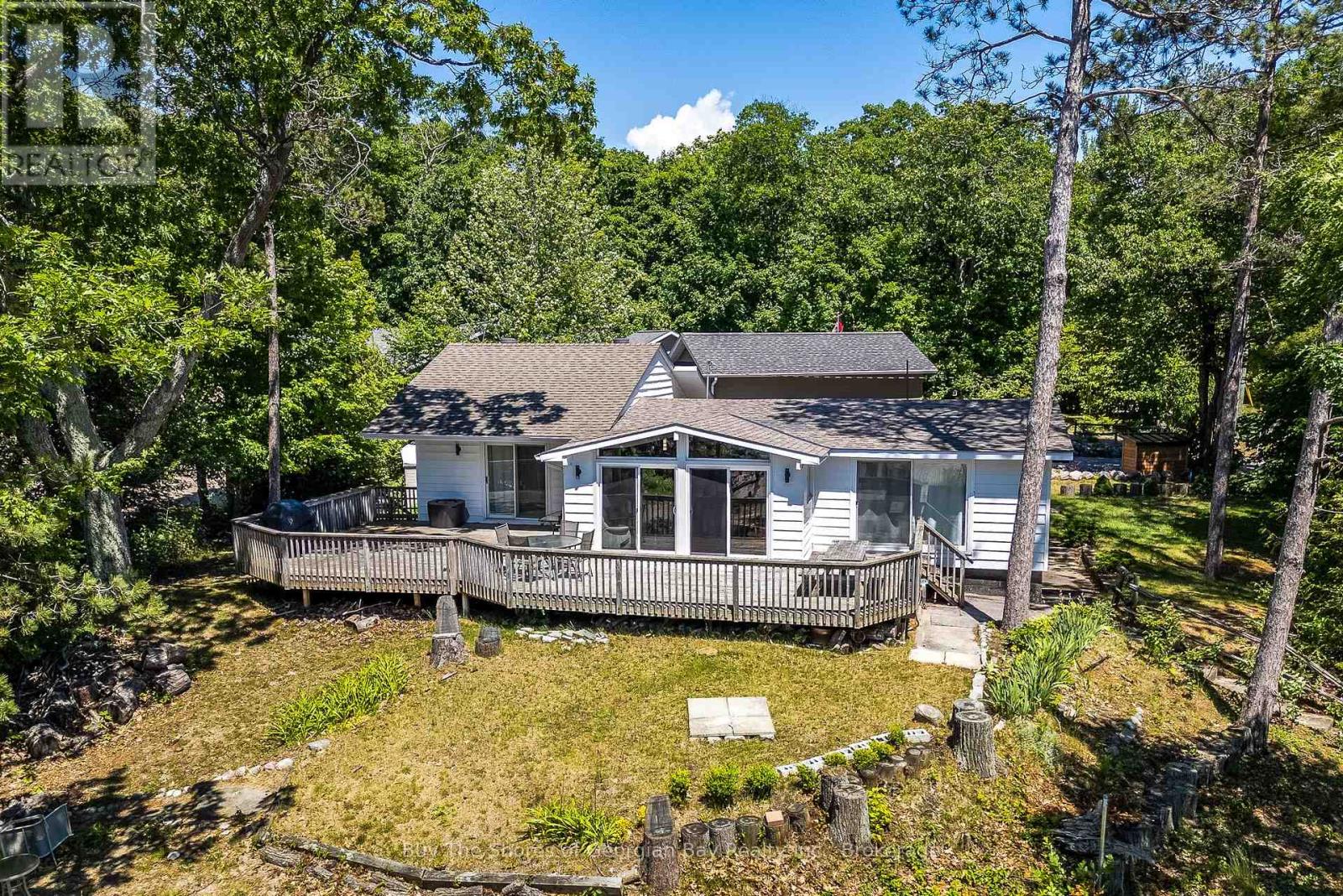 8 Nassau Court Property Photo 1