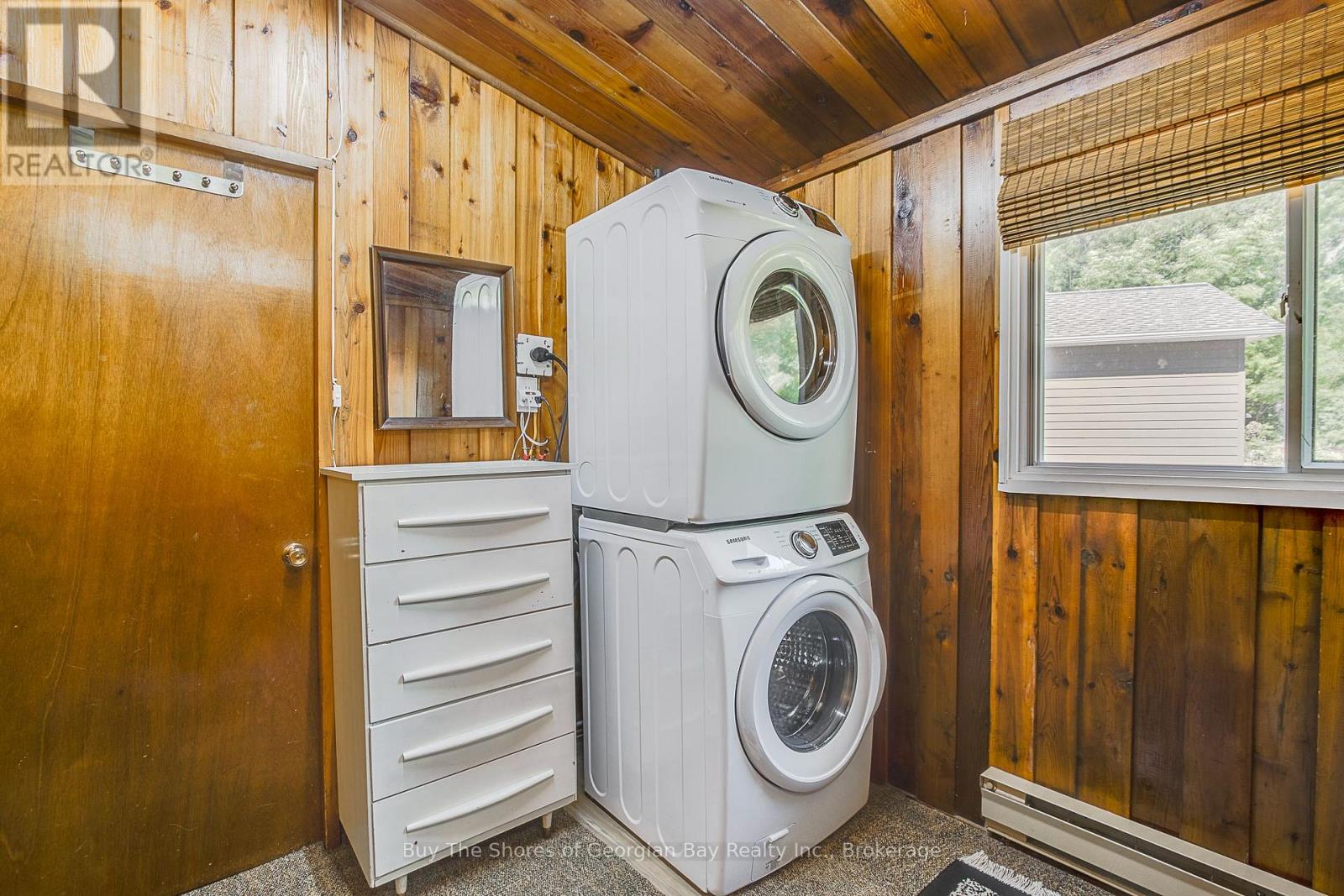 8 Nassau Court Property Photo 38