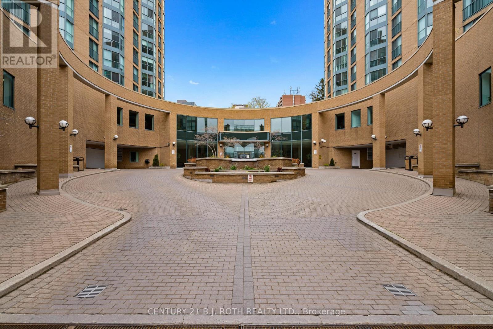 807 - 150 Dunlop Street E Property Photo 2