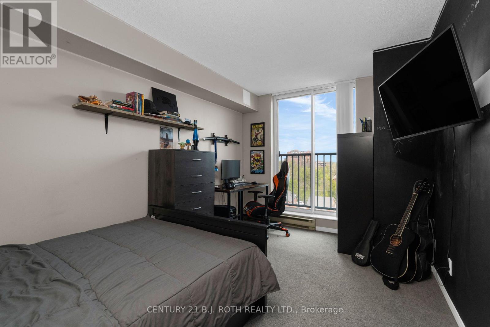 807 - 150 Dunlop Street E Property Photo 16