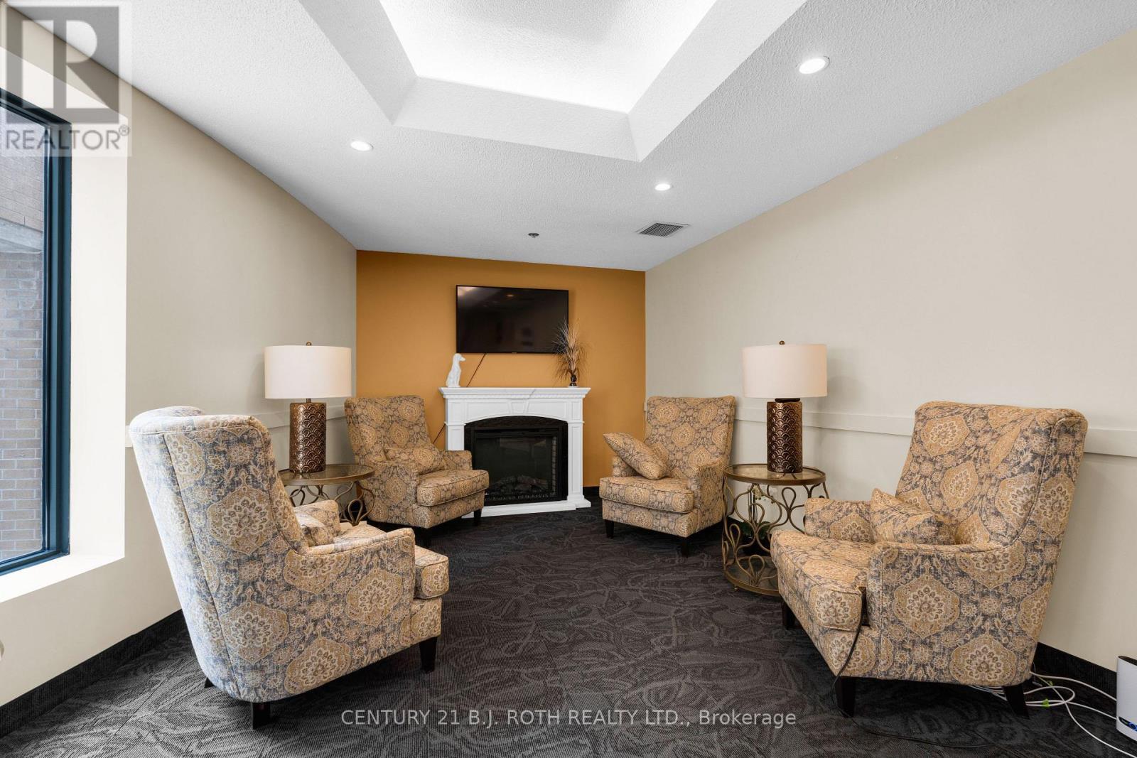 807 - 150 Dunlop Street E Property Photo 23