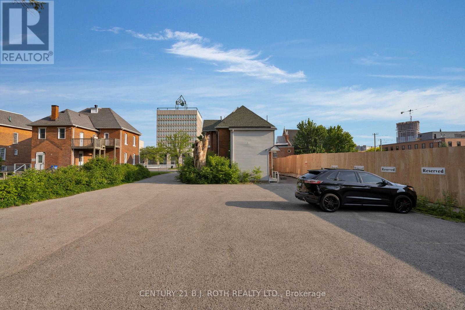 80 Worsley Street Property Photo 6