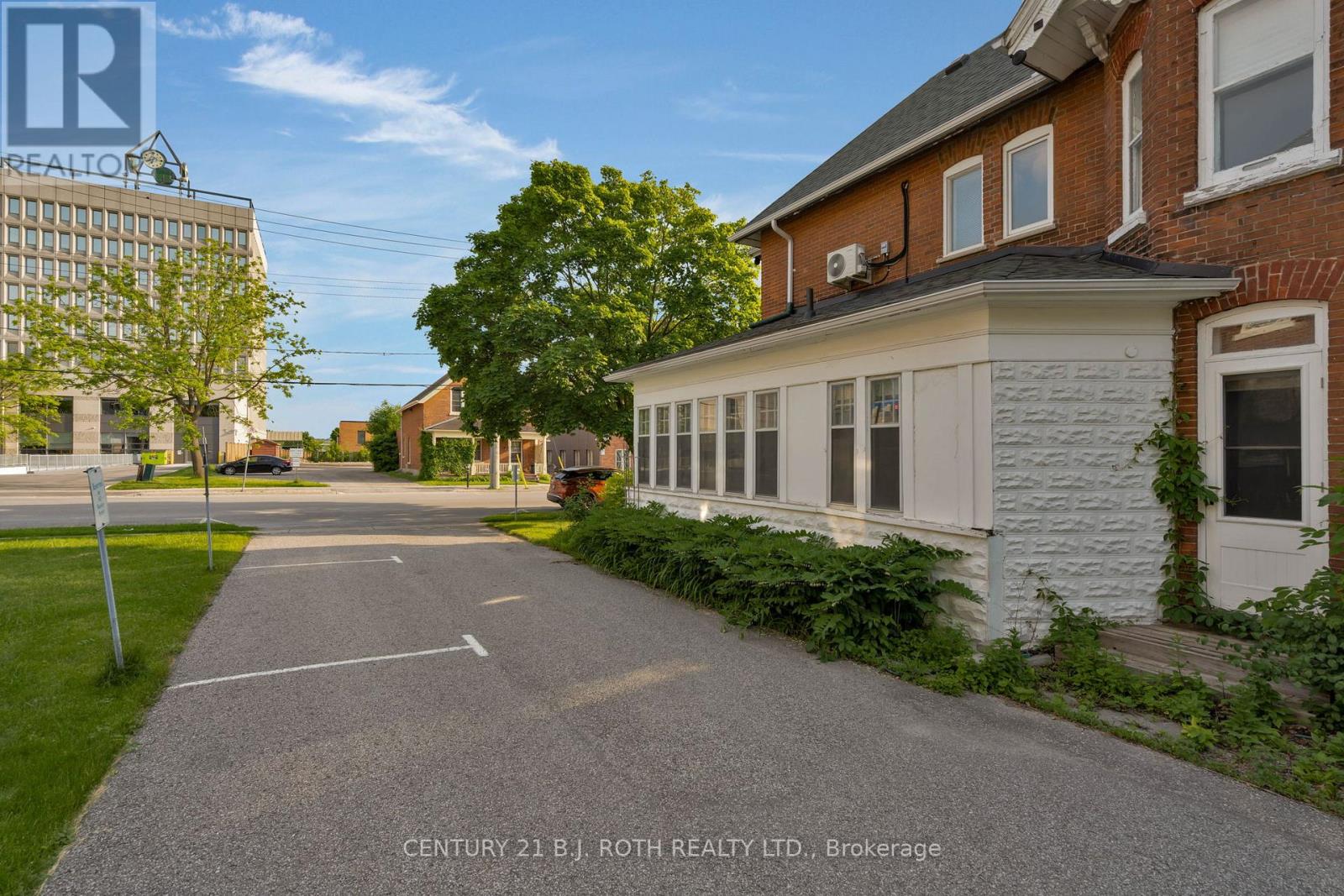 80 Worsley Street Property Photo 8