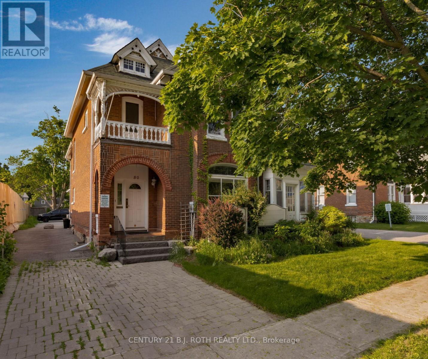 80 Worsley Street Property Photo 9