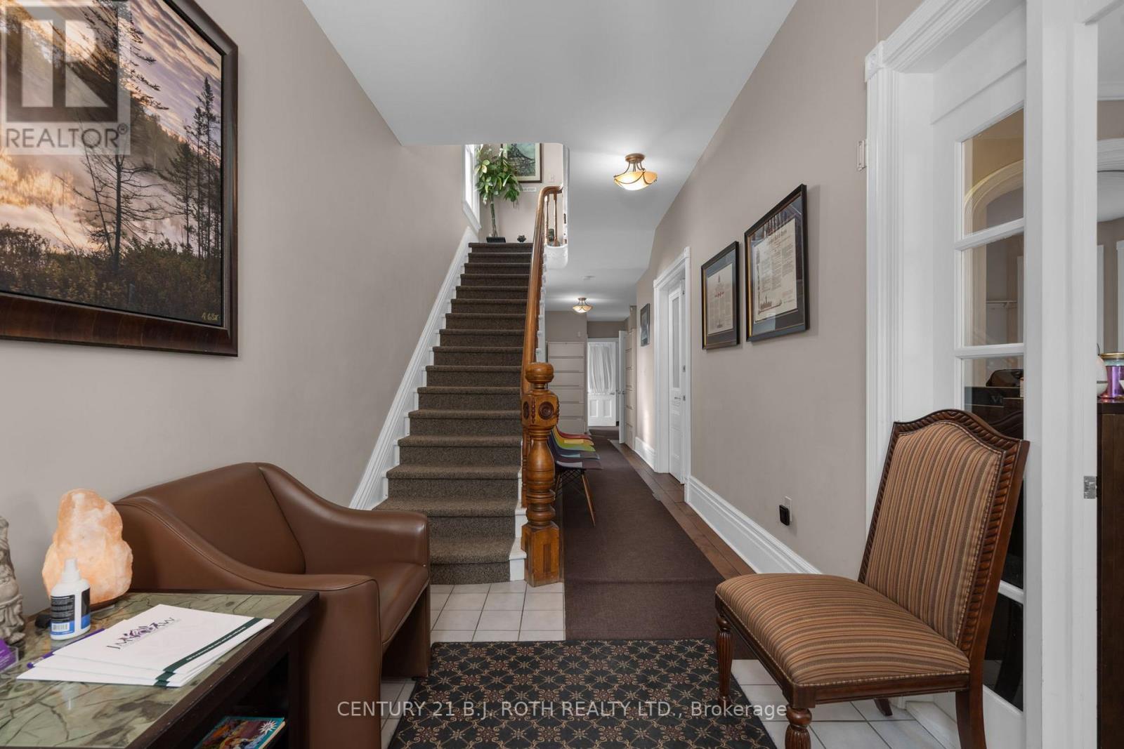 80 Worsley Street Property Photo 10