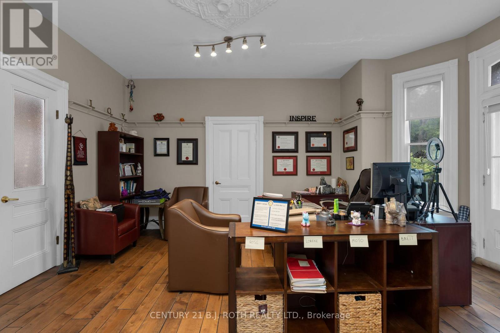 80 Worsley Street Property Photo 11