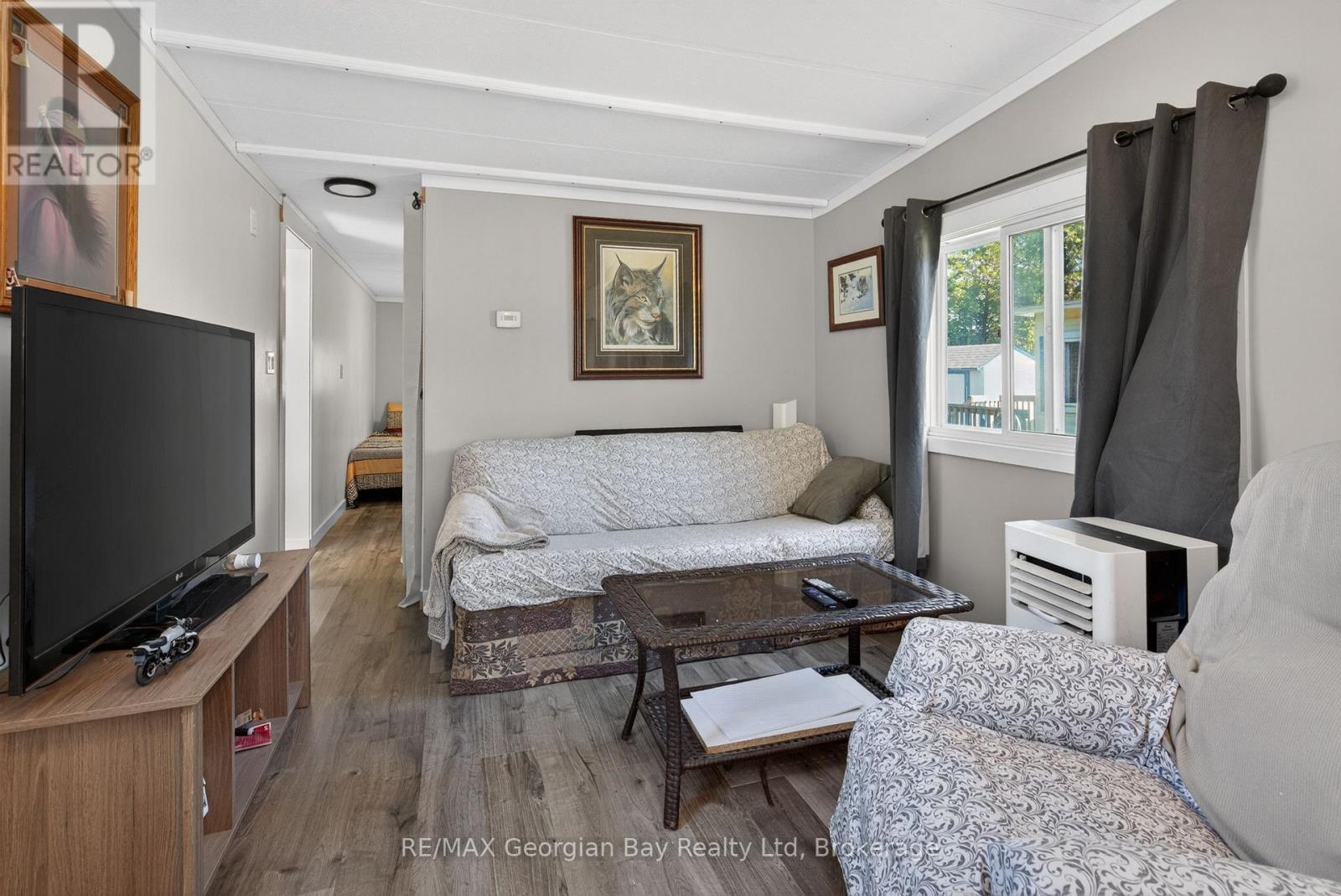 24 Lakeshore Road Property Photo 7