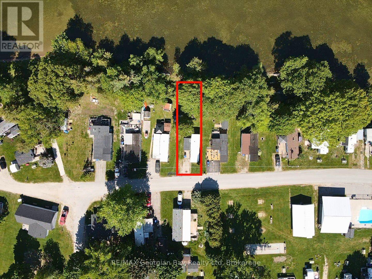 24 Lakeshore Road Property Photo 22