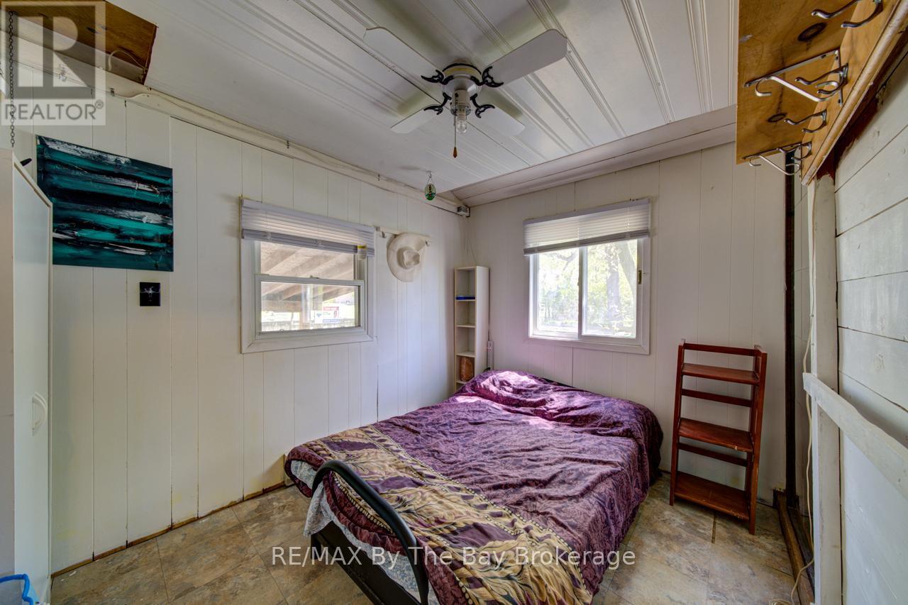 33 17th Street N Property Photo 17