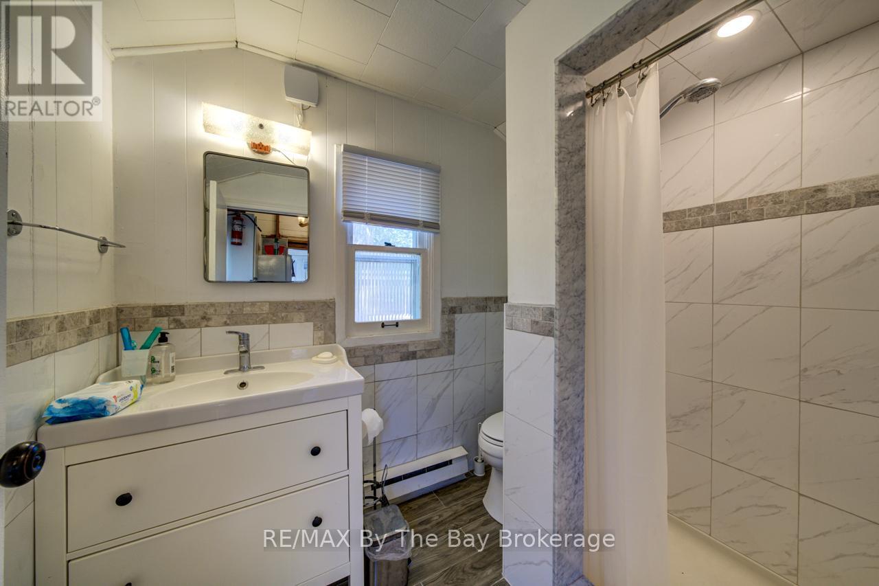 33 17th Street N Property Photo 20