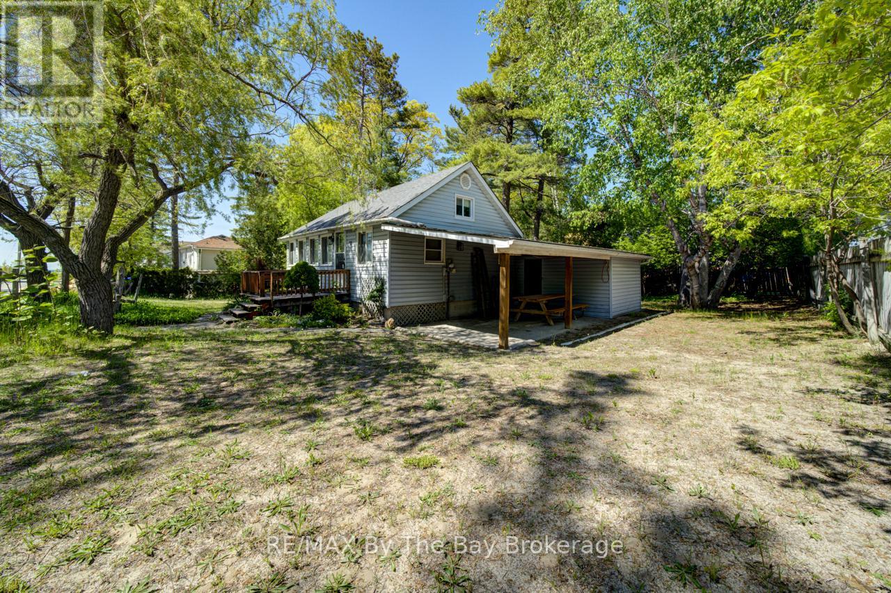 33 17th Street N Property Photo 38