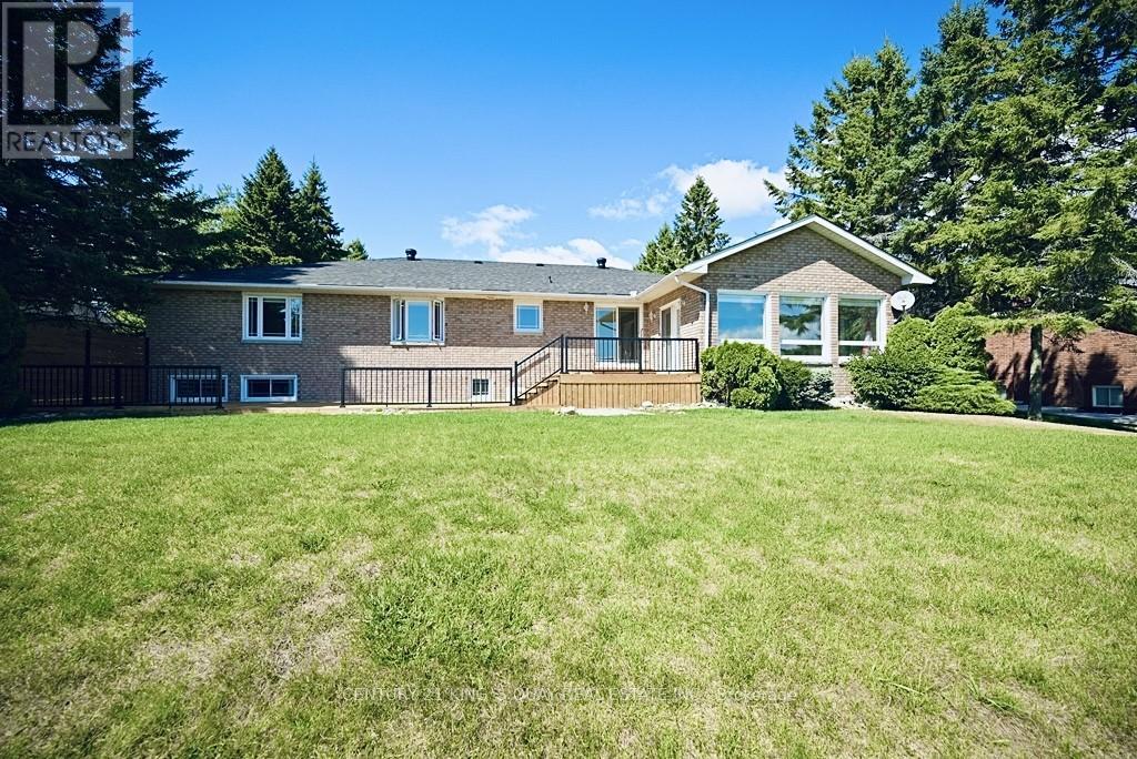 88 Bayshore Drive Property Photo