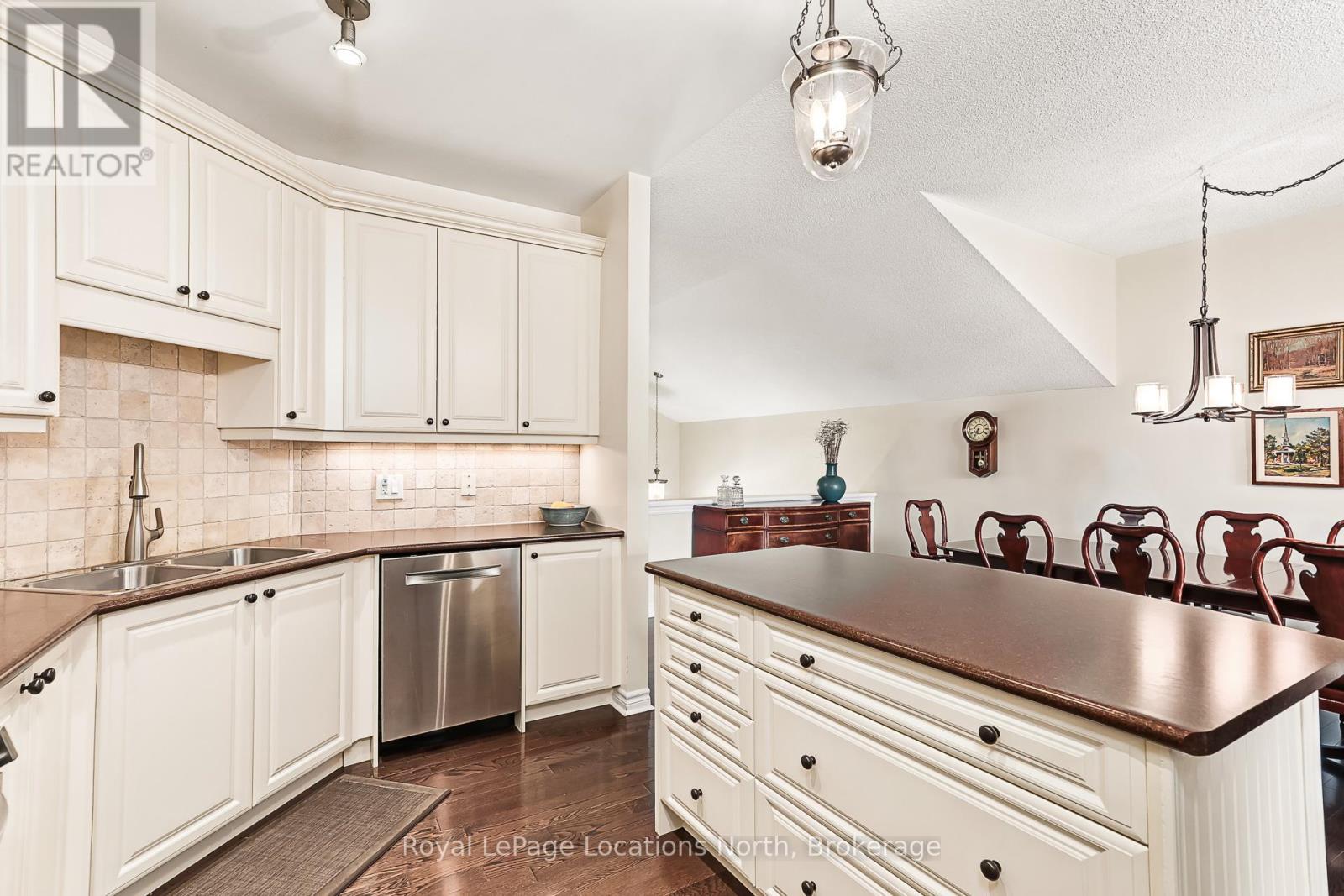 6 Thomas Drive Property Photo 10