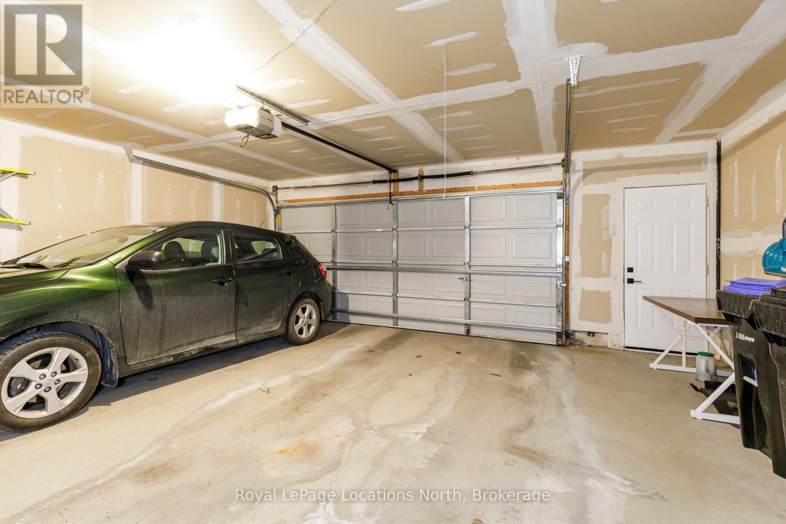 6 Thomas Drive Property Photo 33