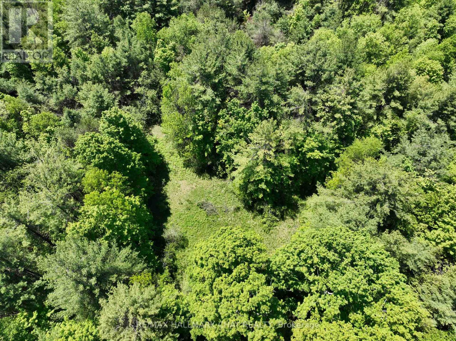 1676 Old Second Road S Property Photo 1