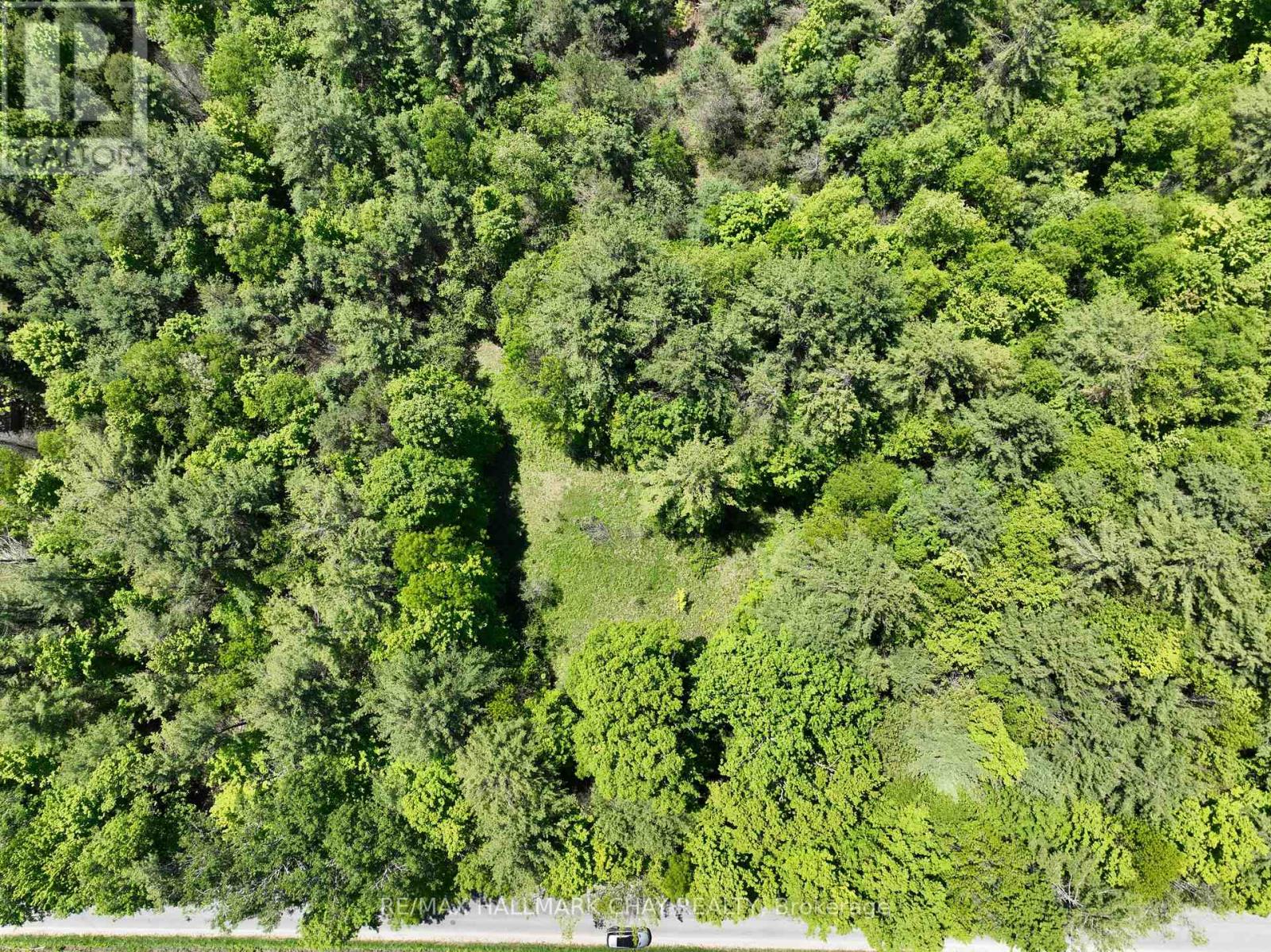 1676 Old Second Road S Property Photo 3