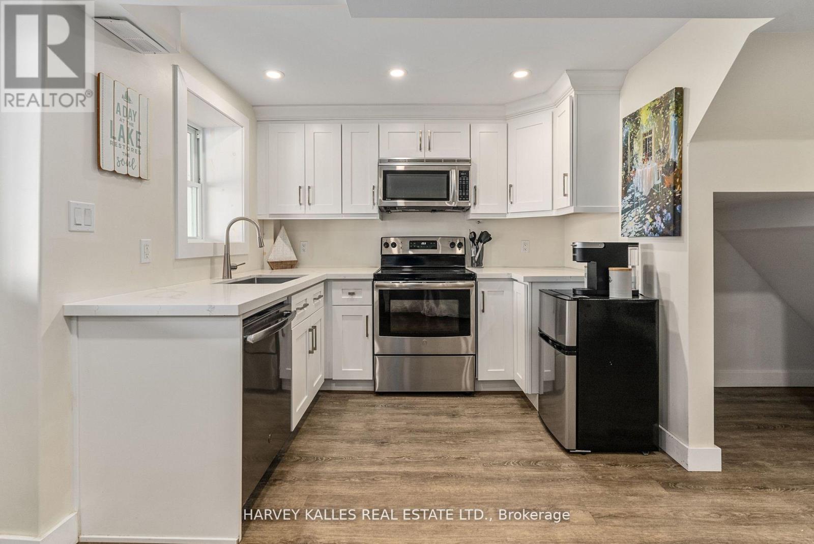 65 Shanty Bay Road Property Photo 24