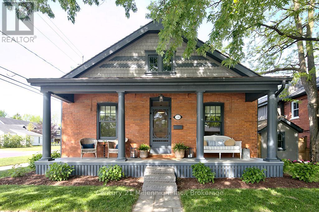 350 BIRCH STREET Property Photo 1