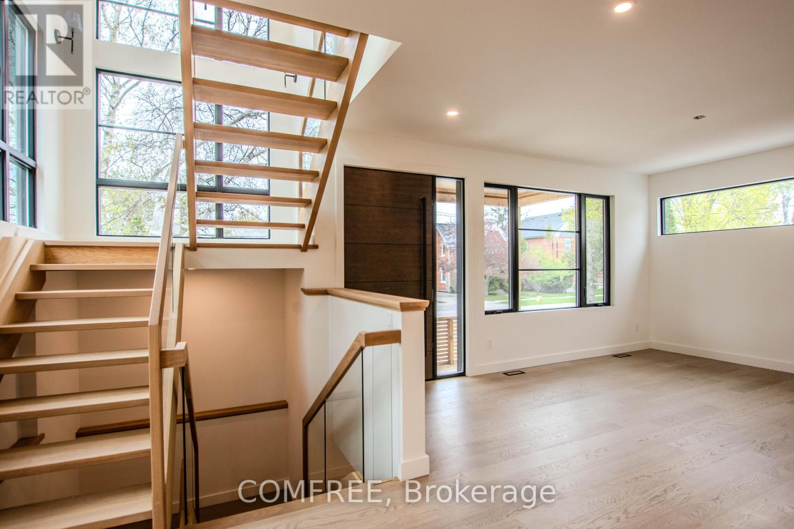 169 Second Street Property Photo 9