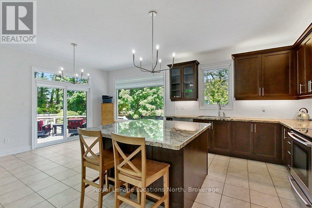 5 Christy Drive Property Photo 14