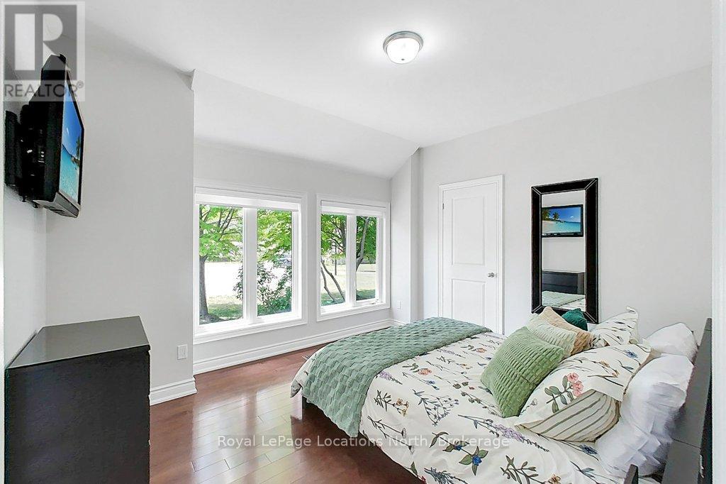 5 Christy Drive Property Photo 21