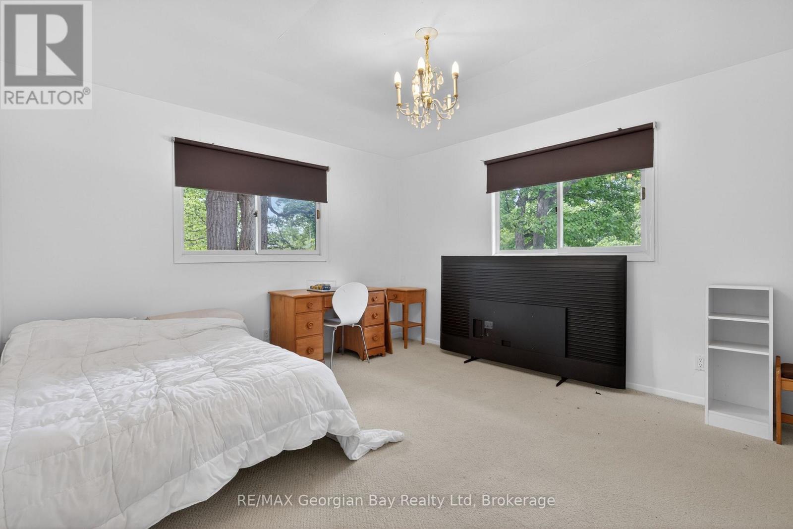 329 Glenbrook Drive Property Photo 12