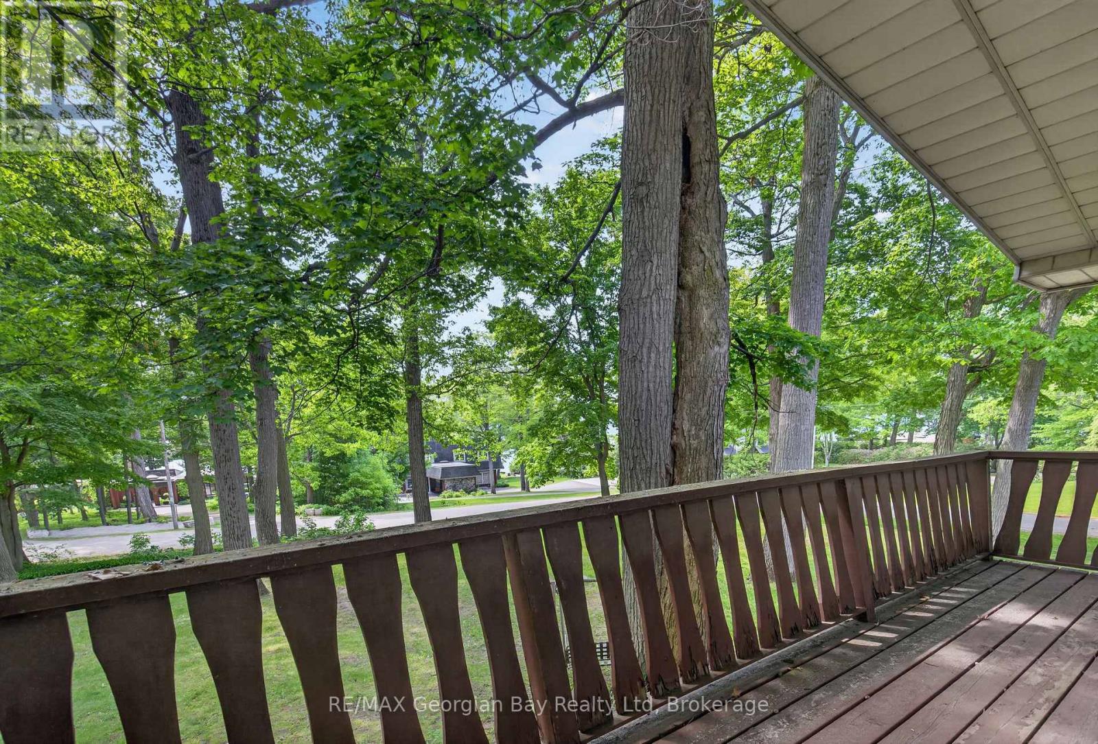 329 Glenbrook Drive Property Photo 27