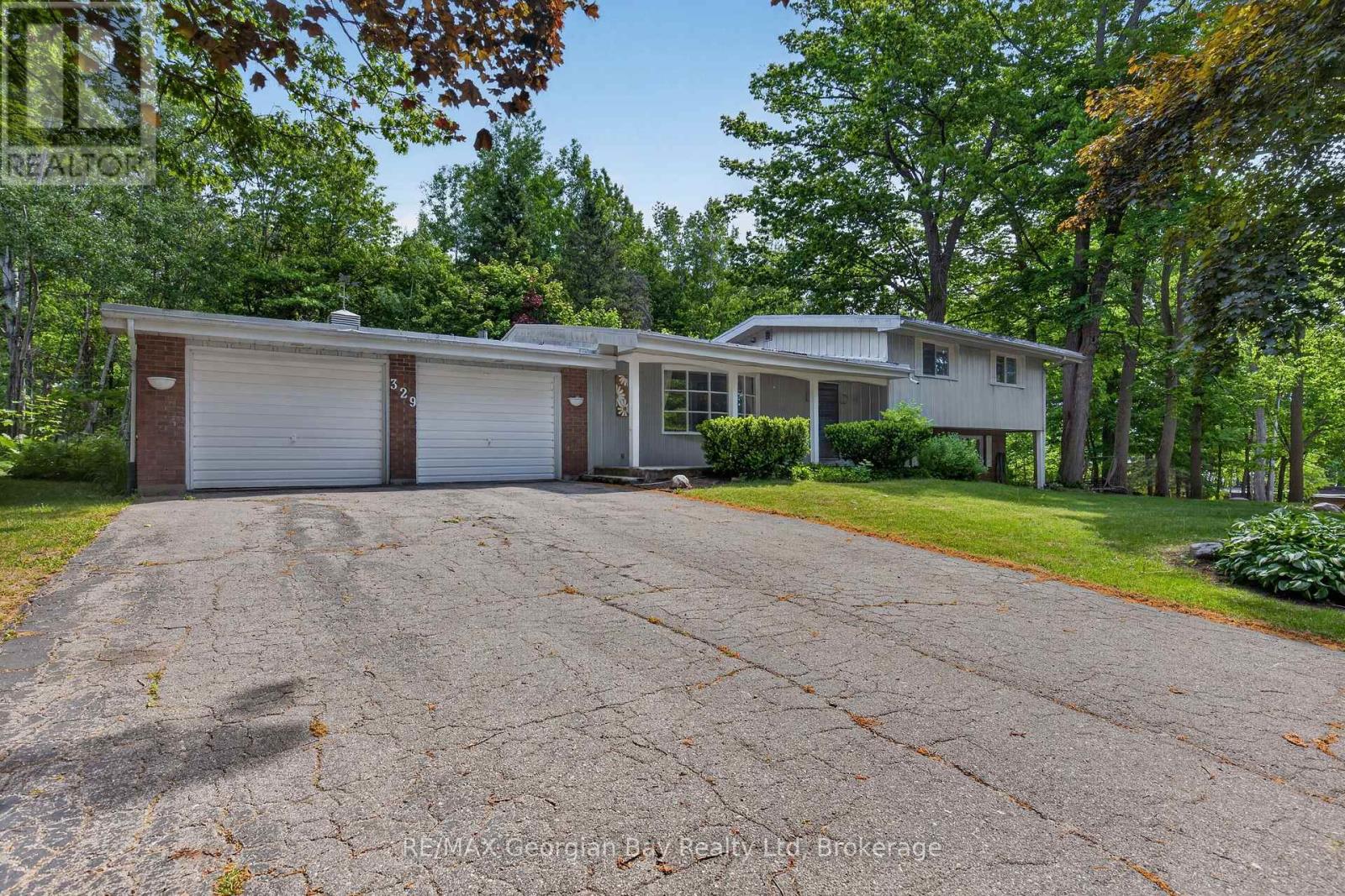 329 Glenbrook Drive Property Photo 28